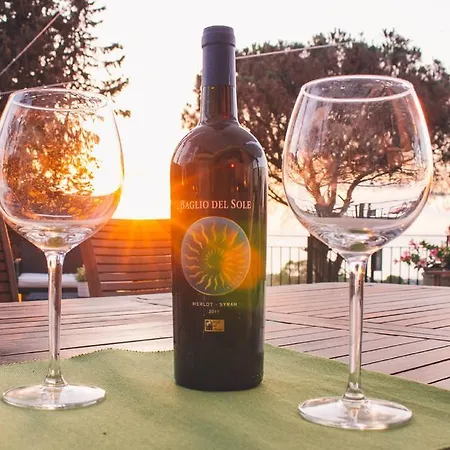 La Di بيت للعطل *